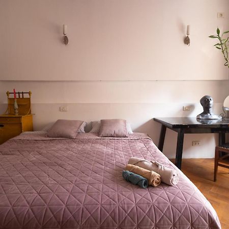 Shared Retro Vintage Luxury Apartment Bukarest Eksteriør billede